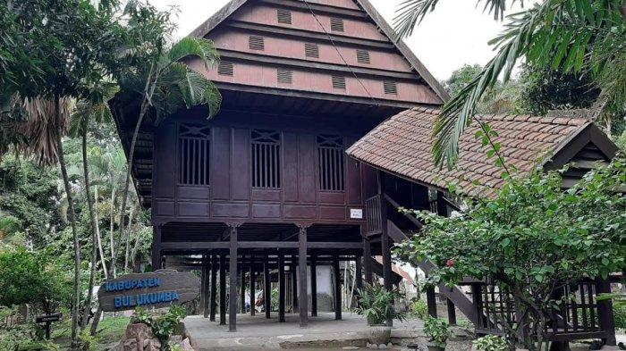 Rumah Adat Bulukumba
