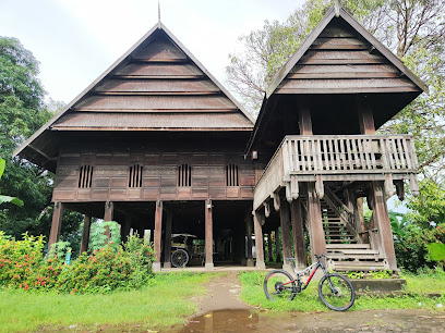 Rumah Adat Mandar