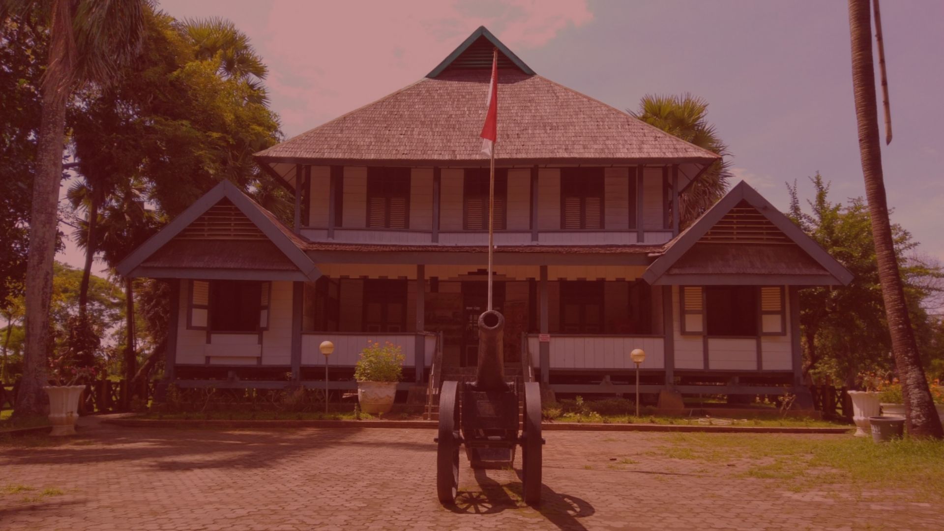 Detail Benteng Somba Opu